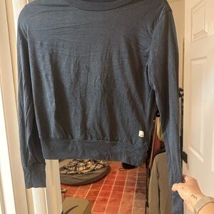 Vuori Charcoal Long Sleeve Tee